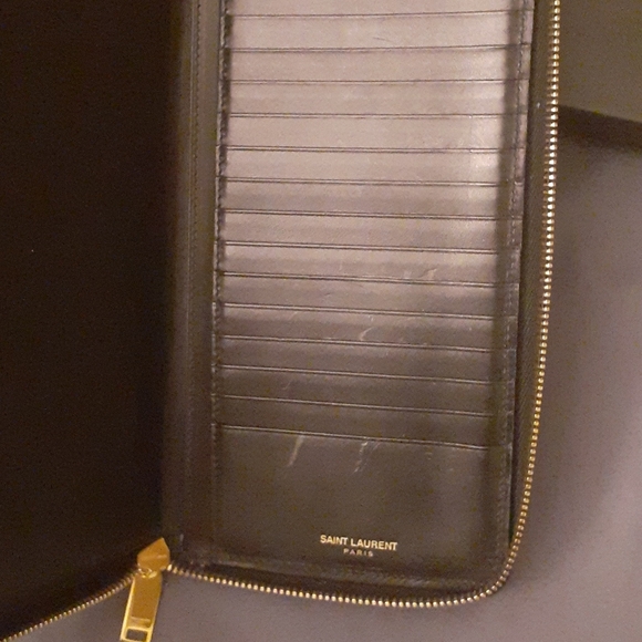 Saint Laurent zip around wallet - Picture 5 of 8